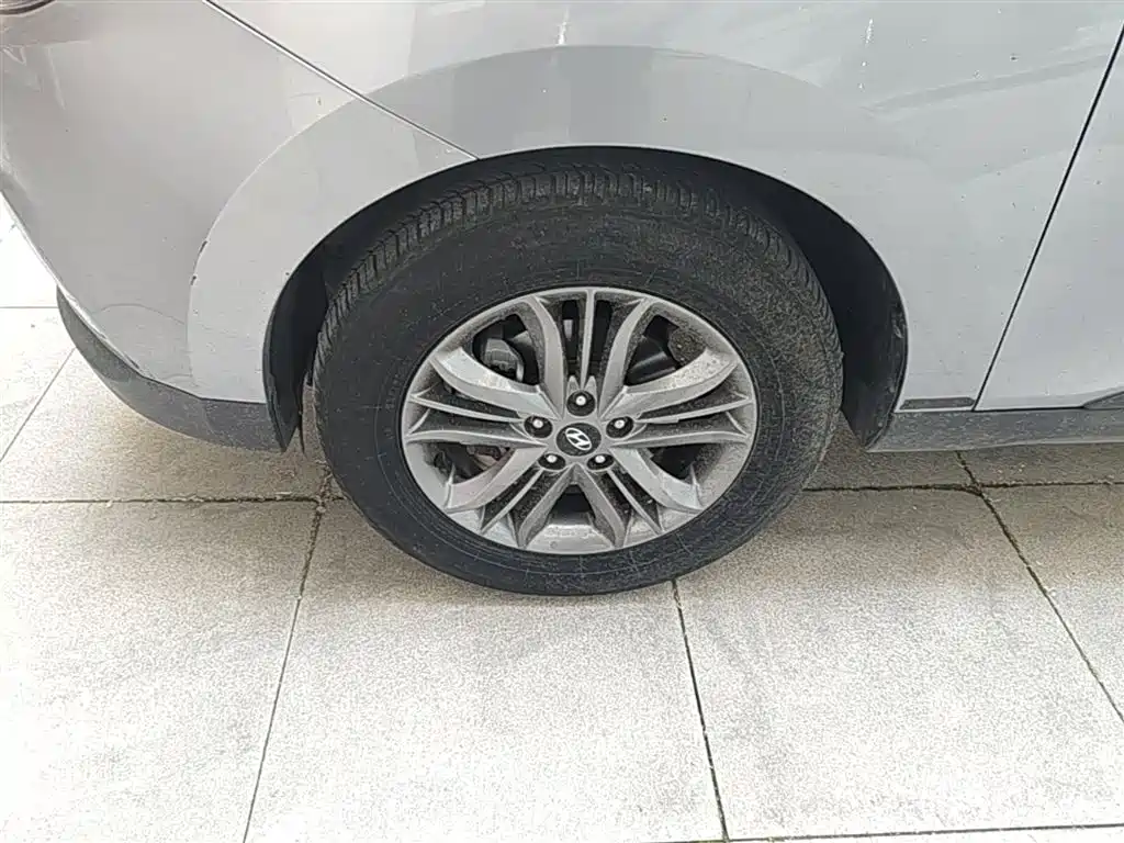 Hyundai Beijing Hyundai ix35 2015 2.0L Automatic 2WD Smart China V фото 23