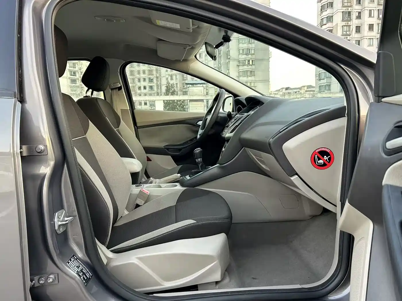 Ford Focus 2012 2012 Sedan 1.6L Manual Comfort