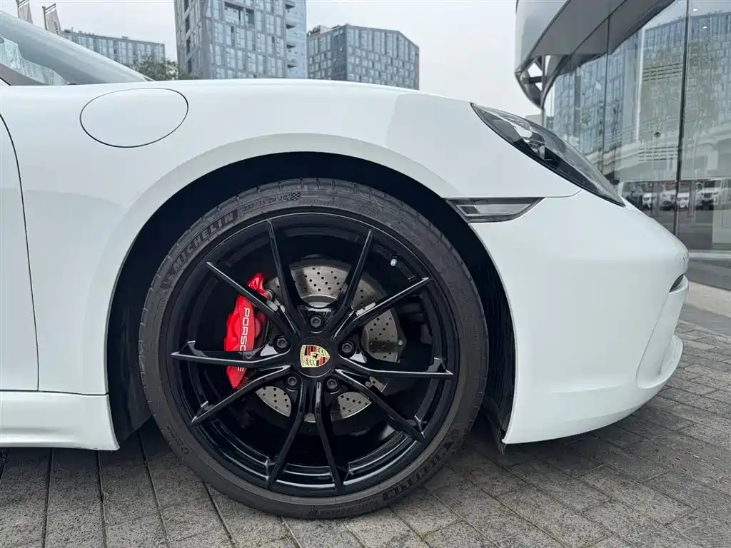 Porsche 718 2022 Boxster 2.0T фото 13