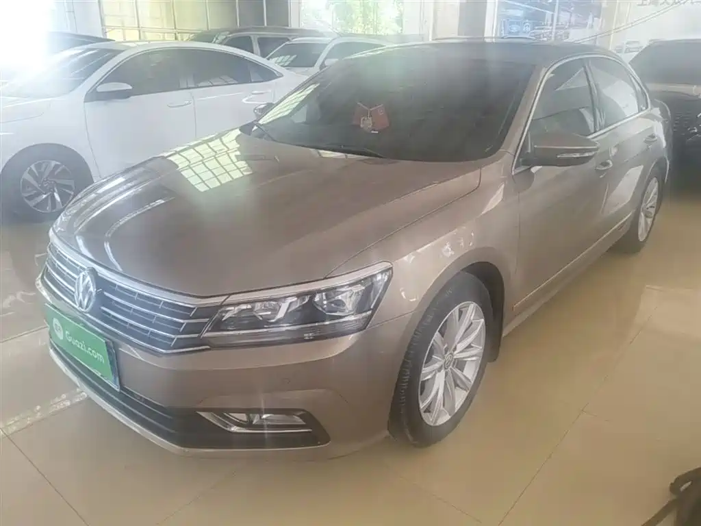Volkswagen Passat 2017 330TSI DSG Prestige