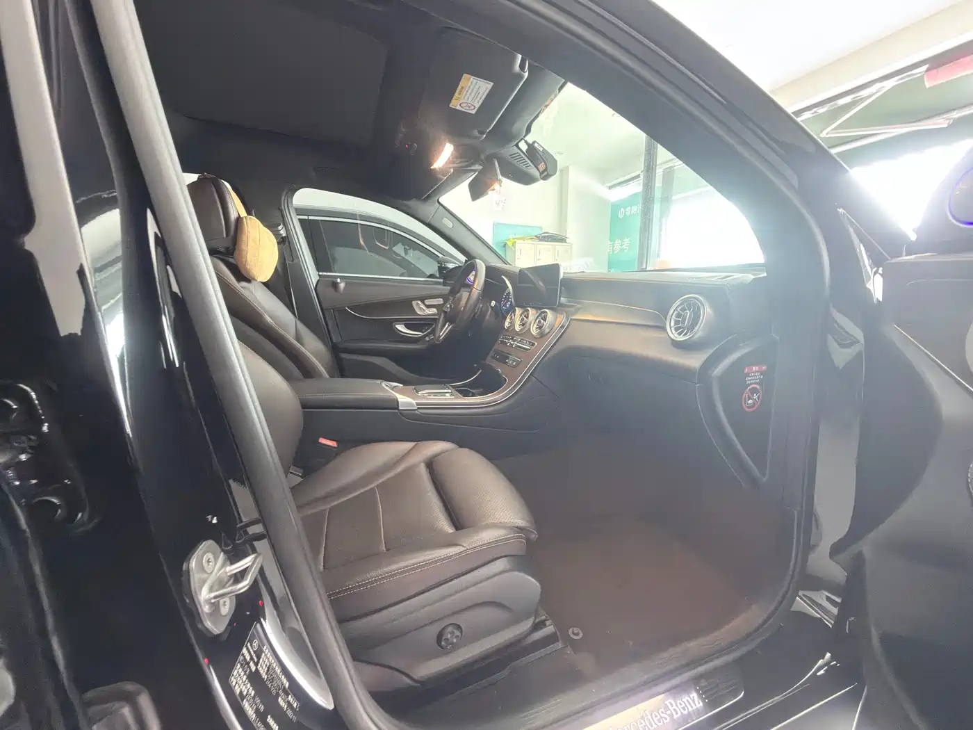 Mercedes-Benz GLC 2022 GLC 300 L 4MATIC Dynamic Collector's Edition фото 7