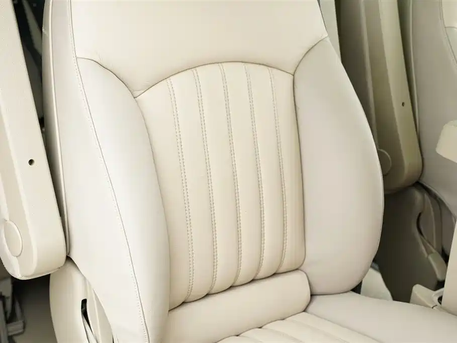 Mercedes-Benz Viano 2013 3.5L Haochi Edition фото 26