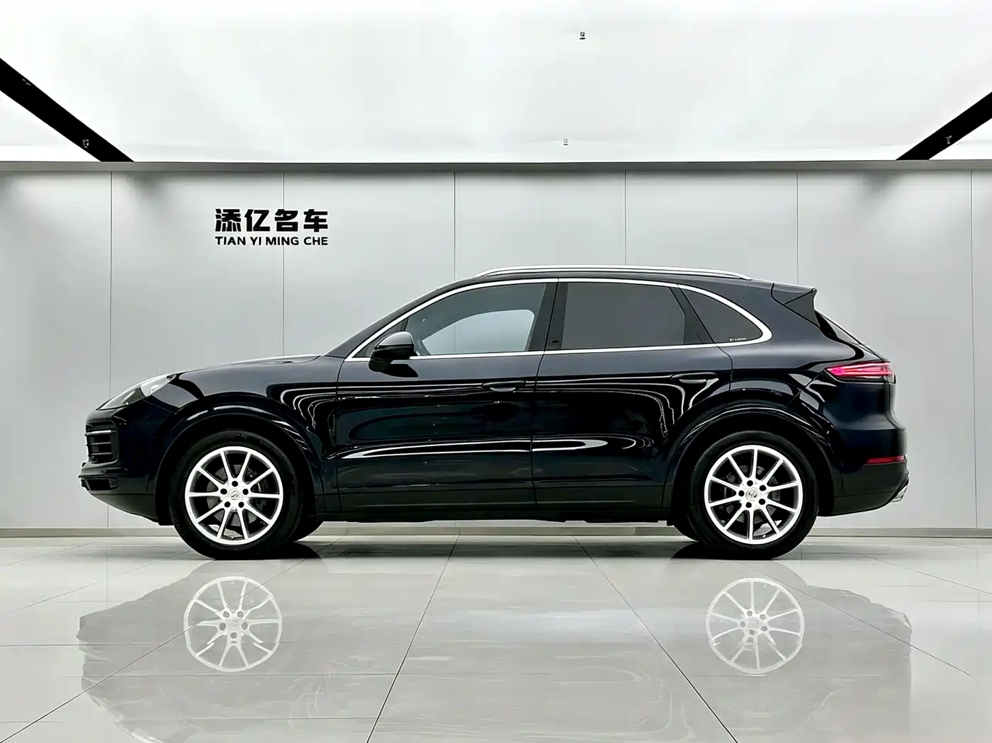 Porsche Cayenne 2019 Cayenne 3.0T фото 4