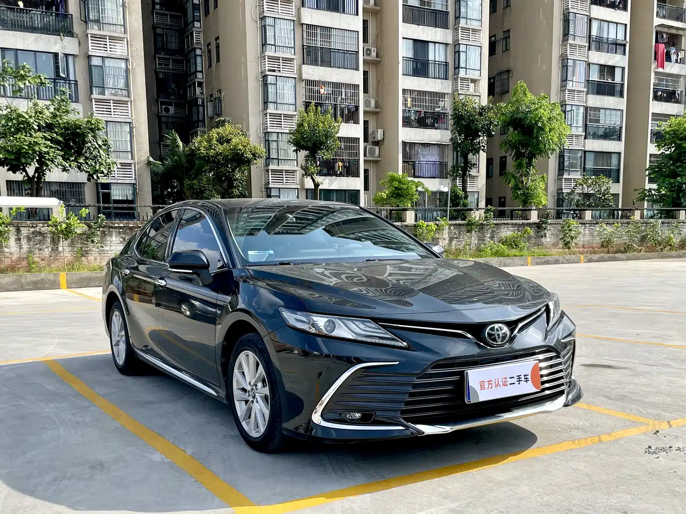 Toyota Camry 2023 2.0G Luxury Edition фото 3