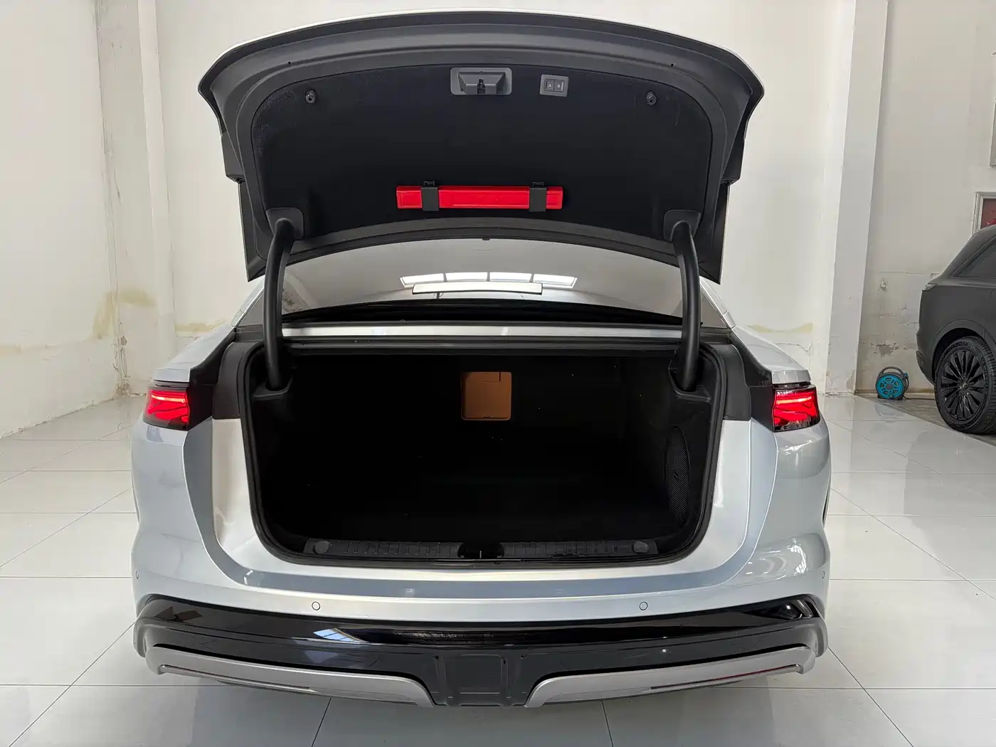 BYD Han L 2025 EV 701KM LiDAR Premium фото 20