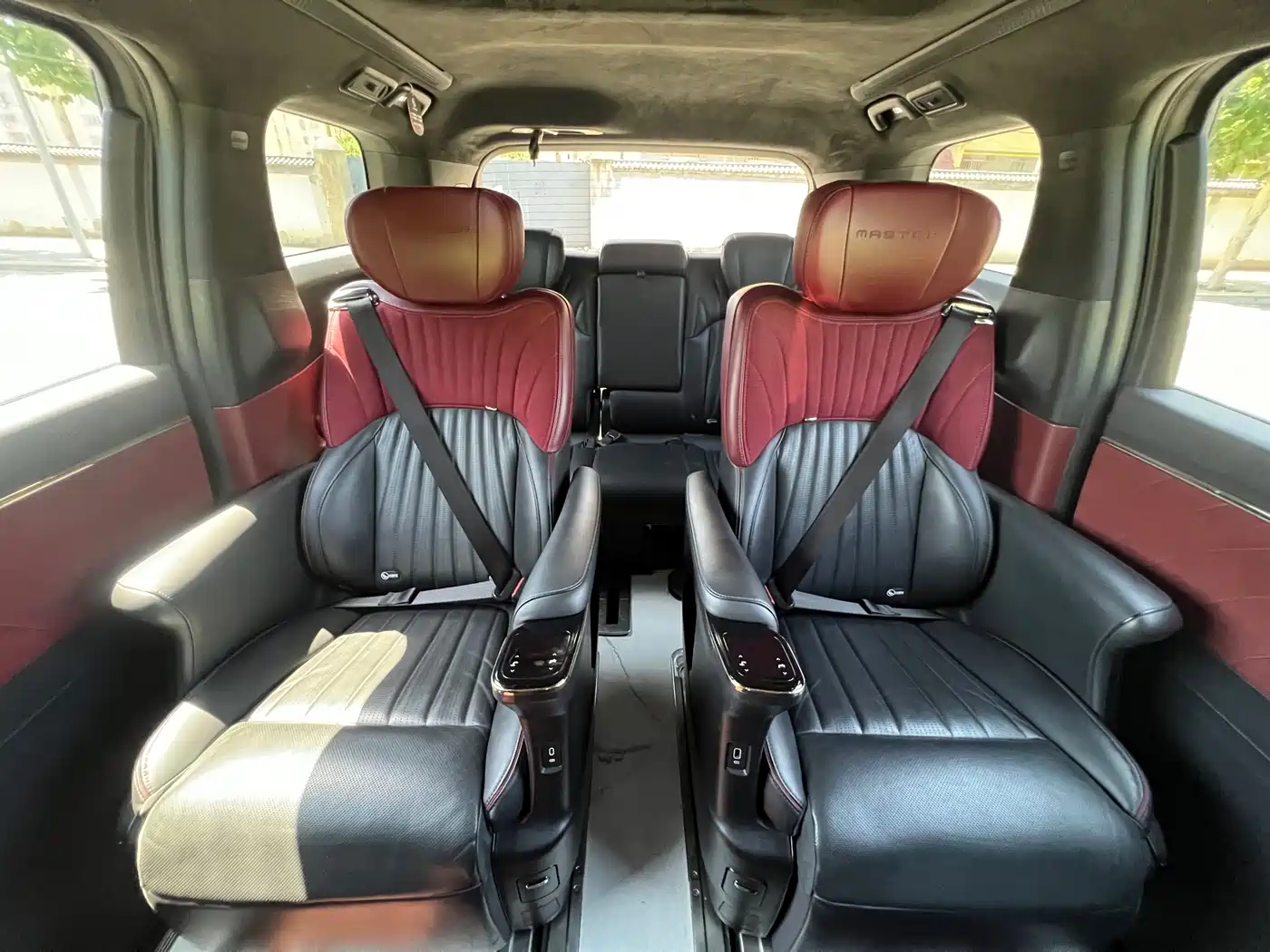 GAC Trumpchi Trumpchi M8 2023 Model Master Series 400T Ultimate Edition фото 6
