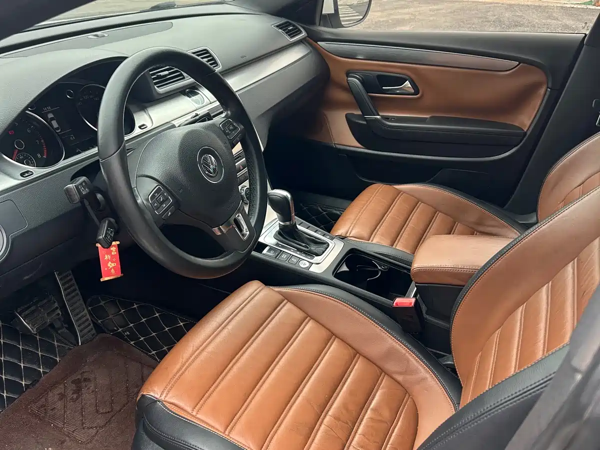 Volkswagen FAW-Volkswagen CC 2015 1.8TSI Luxury фото 11