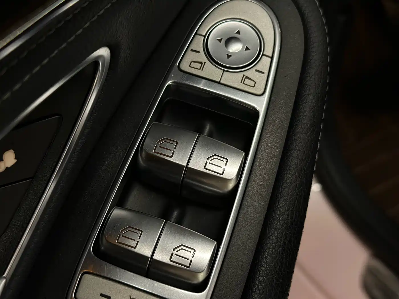 Mercedes-Benz C-Class 2015 C 200 L 4MATIC фото 17