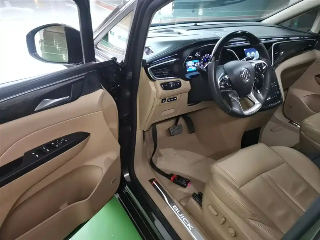 Buick GL8 2017 ES 28T Flagship China V фото 16