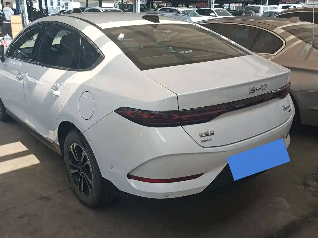 BYD Qin PLUS 2025 DM-i Smart Drive Edition 120KM Surpassing Type фото 16