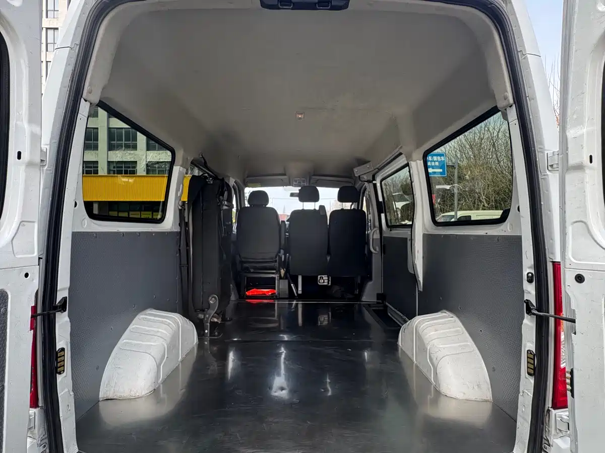 SAIC MAXUS XINTU V80