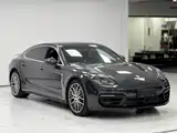 Photo 3 - Porsche Panamera