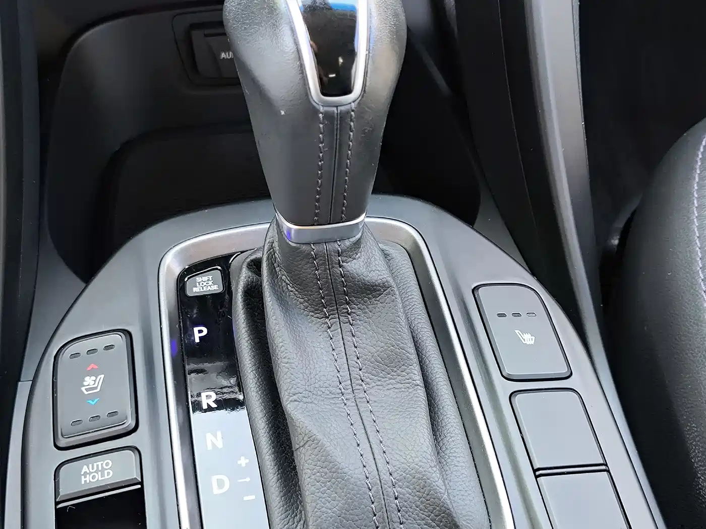 Hyundai Santa Fe 2013 2.4L Automatic AWD Premium фото 6
