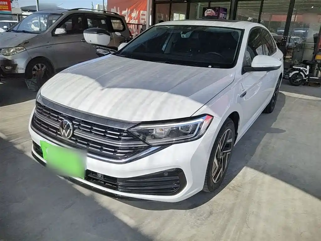 Volkswagen Sagitar 2023 300TSI DSG Surpassing Edition