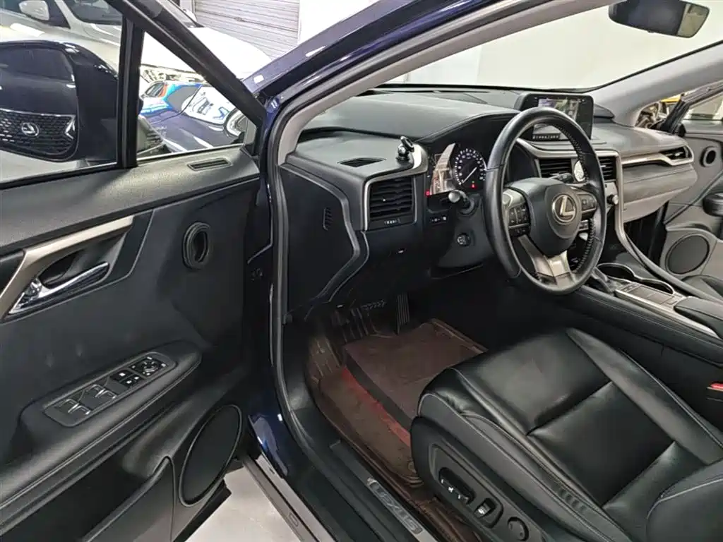LEXUS RX