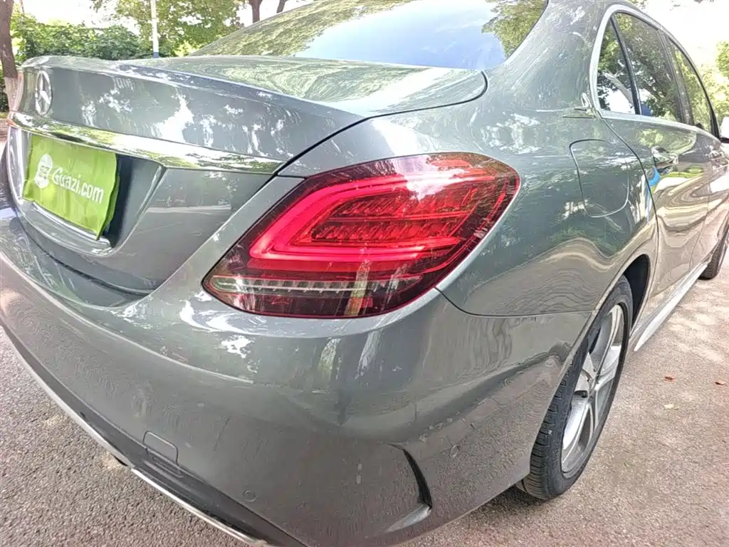 Mercedes-Benz C-Class 2020 C 260 L Sport фото 8