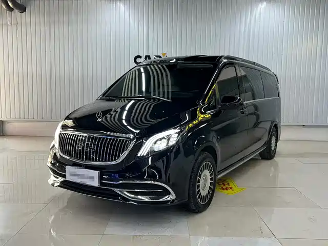 Mercedes-Benz Vito 2023 2.0T Business 7-Seater