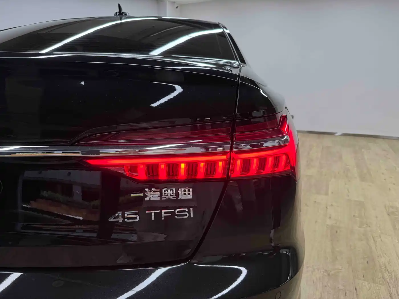 Audi A6L 2024 45 TFSI Premium Elegance фото 31