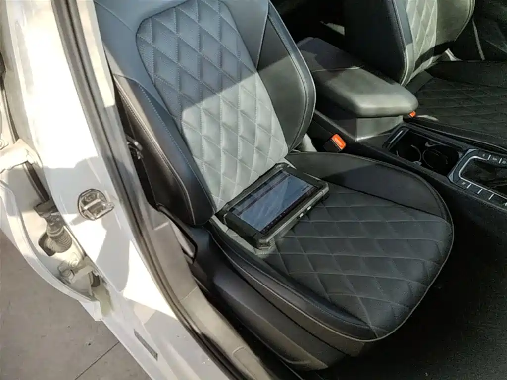 Volkswagen Sagitar 2023 300TSI DSG Surpassing Edition фото 25