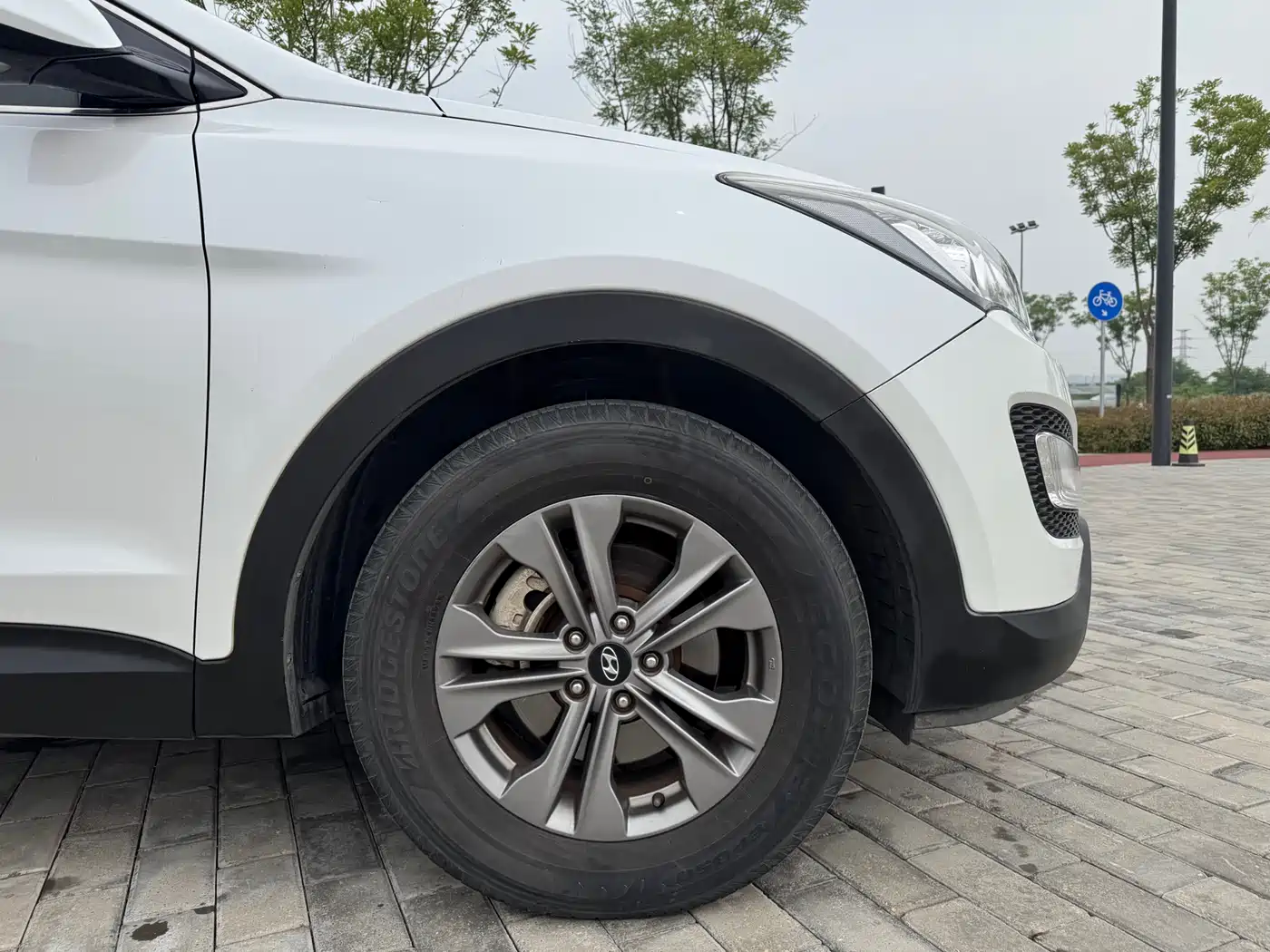 Hyundai Santa Fe 2013 Facelift 2.4L Automatic 4WD Smart фото 22