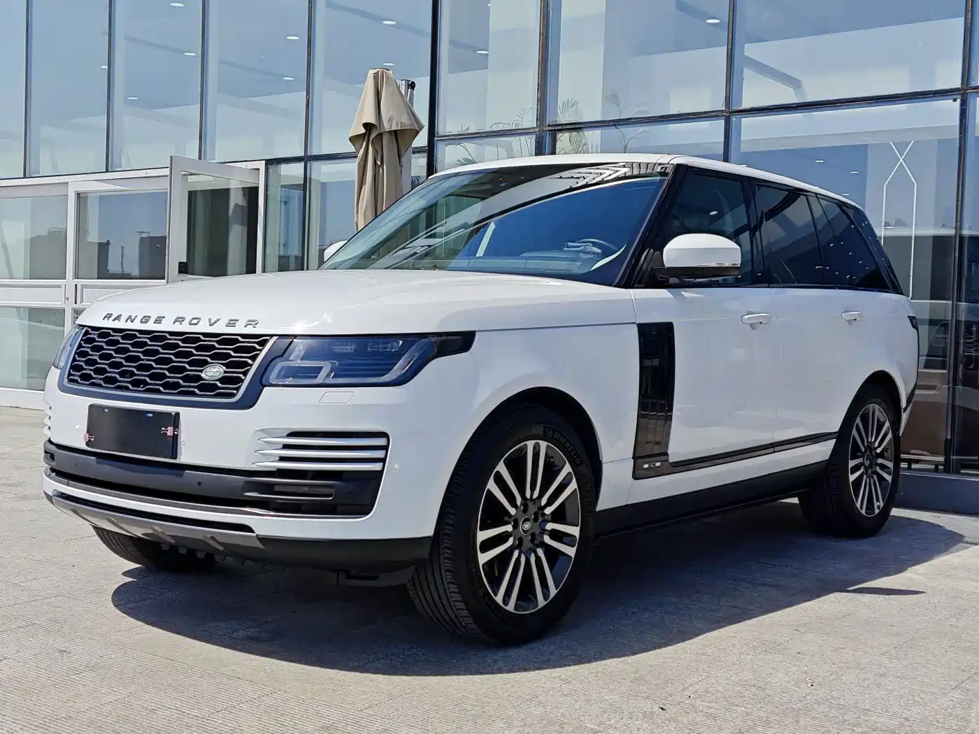 Land Rover Range Rover 2018 3.0 SC V6 Golden Age Edition