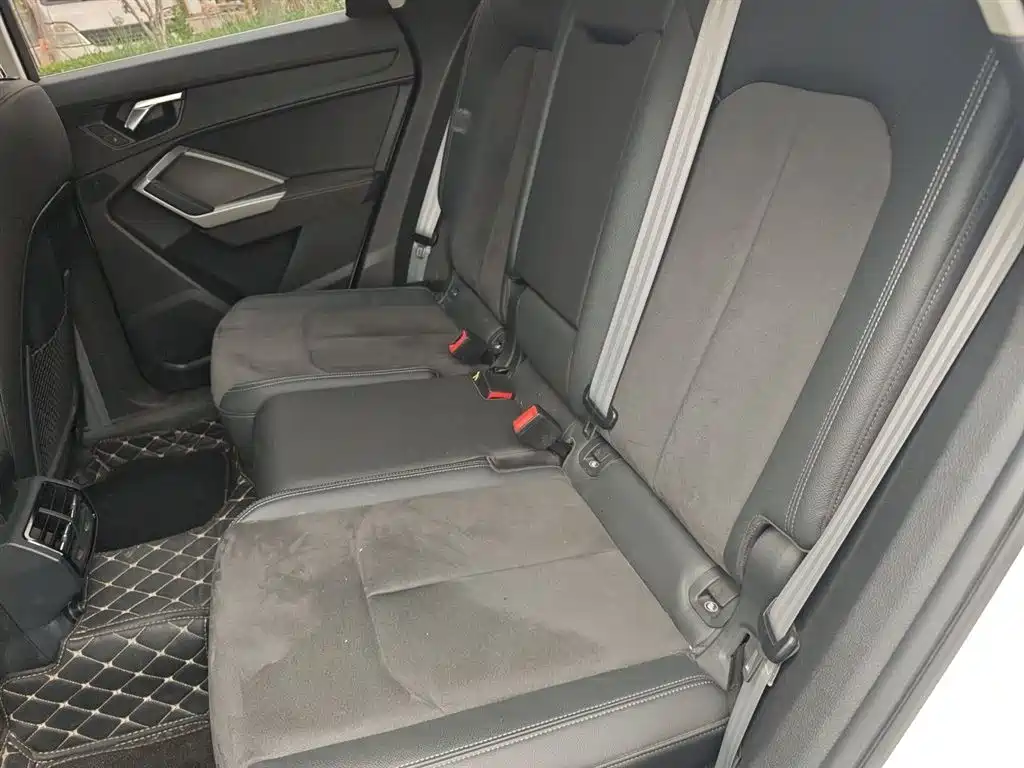 Audi Q3 2022 35 TFSI Fashion Dynamic фото 15