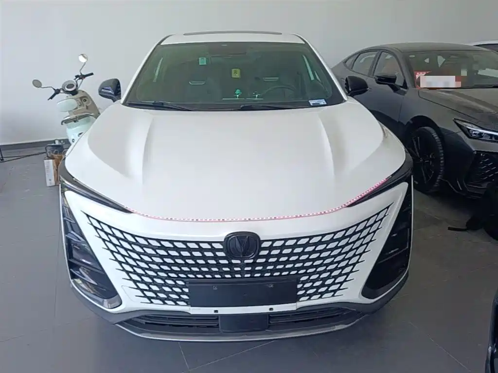 CHANGAN UNI-T