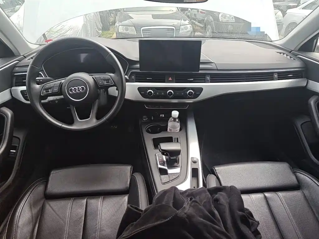 Audi A4L 2024 40 TFSI Fashion Dynamic фото 10