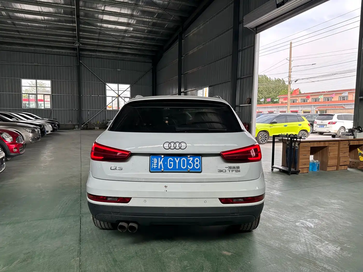Audi Q3 2016 30 TFSI Standard фото 8