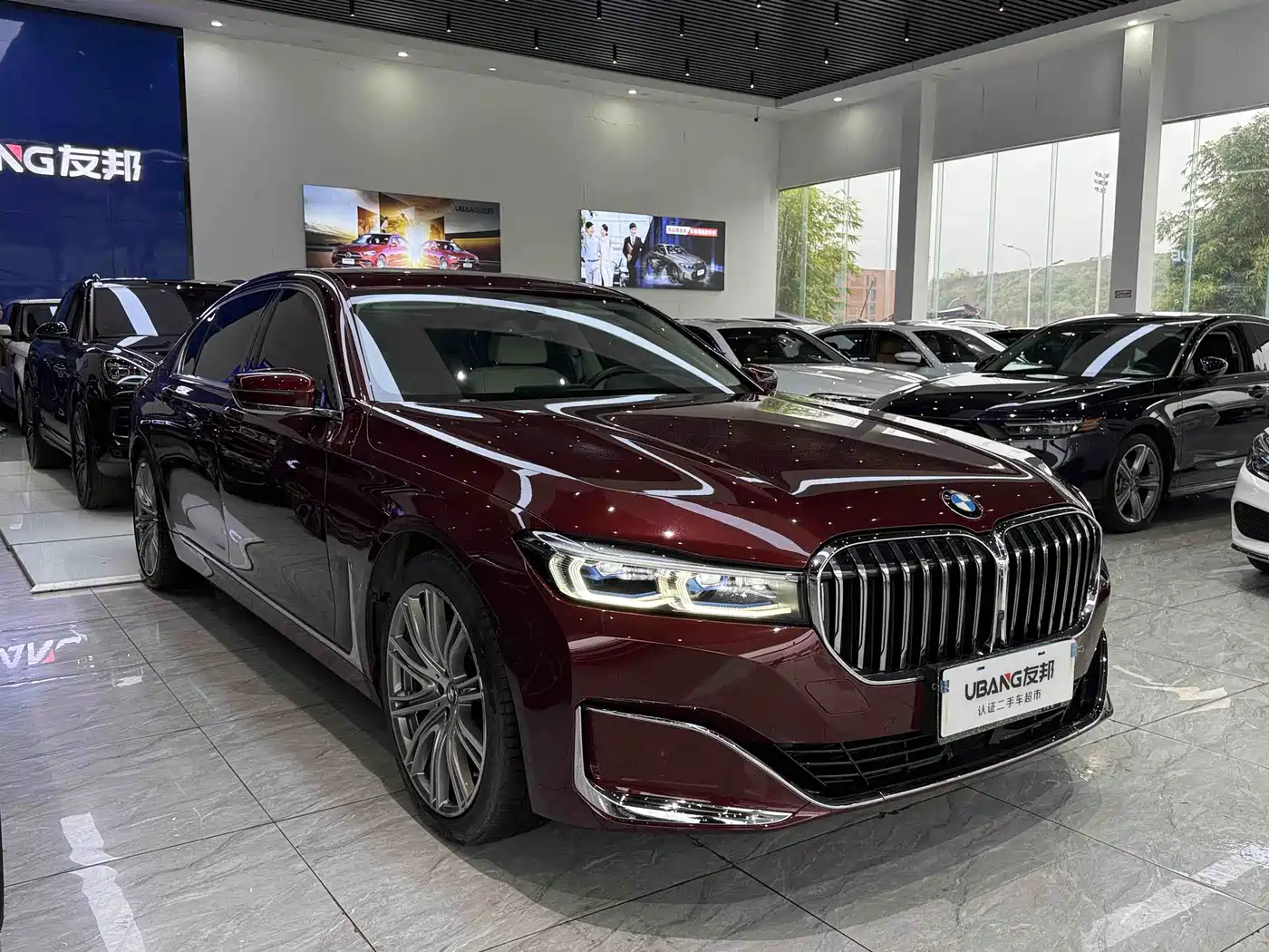 BMW 7 Series 2019 740Li xDrive Executive Luxury Package фото 3