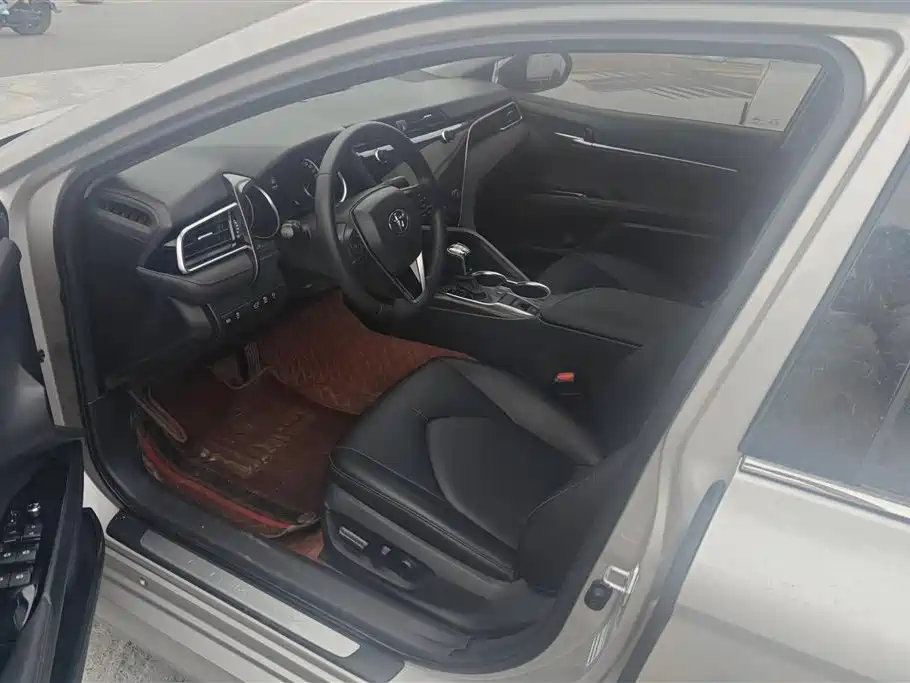Toyota Camry 2019 Facelift 2.0G Luxury Edition фото 9