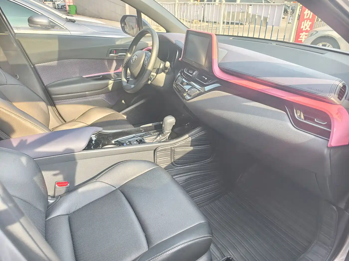 Toyota IZOA 2020 2.0L Yi Xiang Edition фото 5