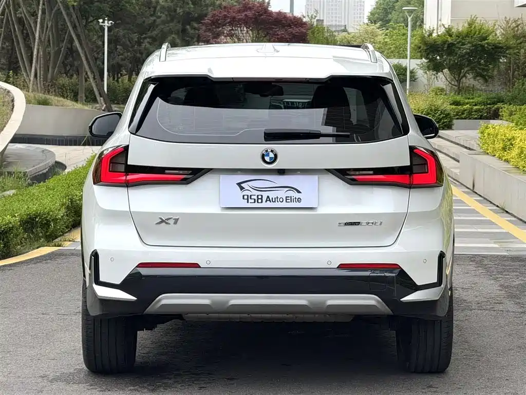BMW X1 2023 sDrive20Li X Design Package фото 13