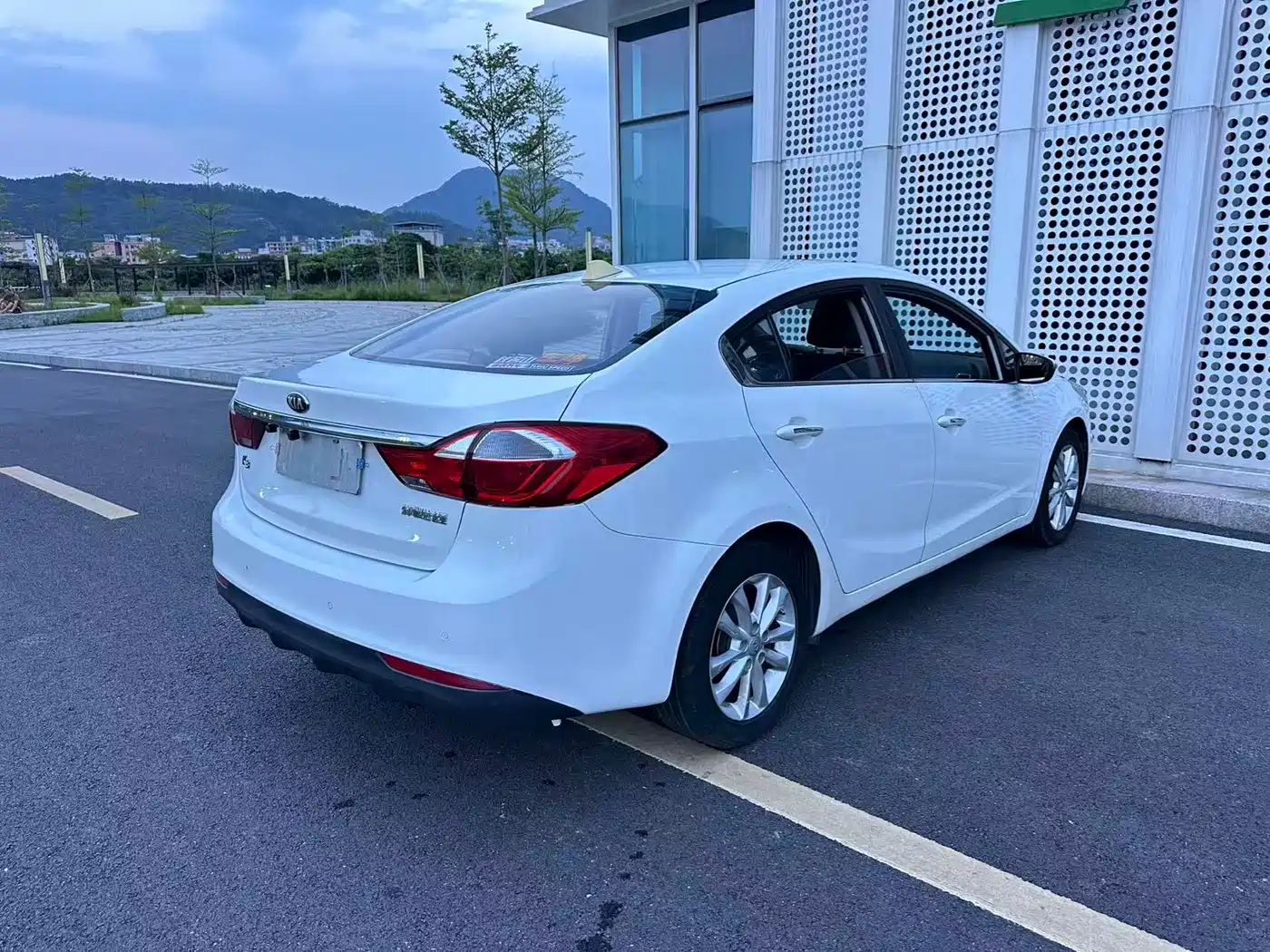 Kia K3 2016 1.6L Automatic GLS фото 28