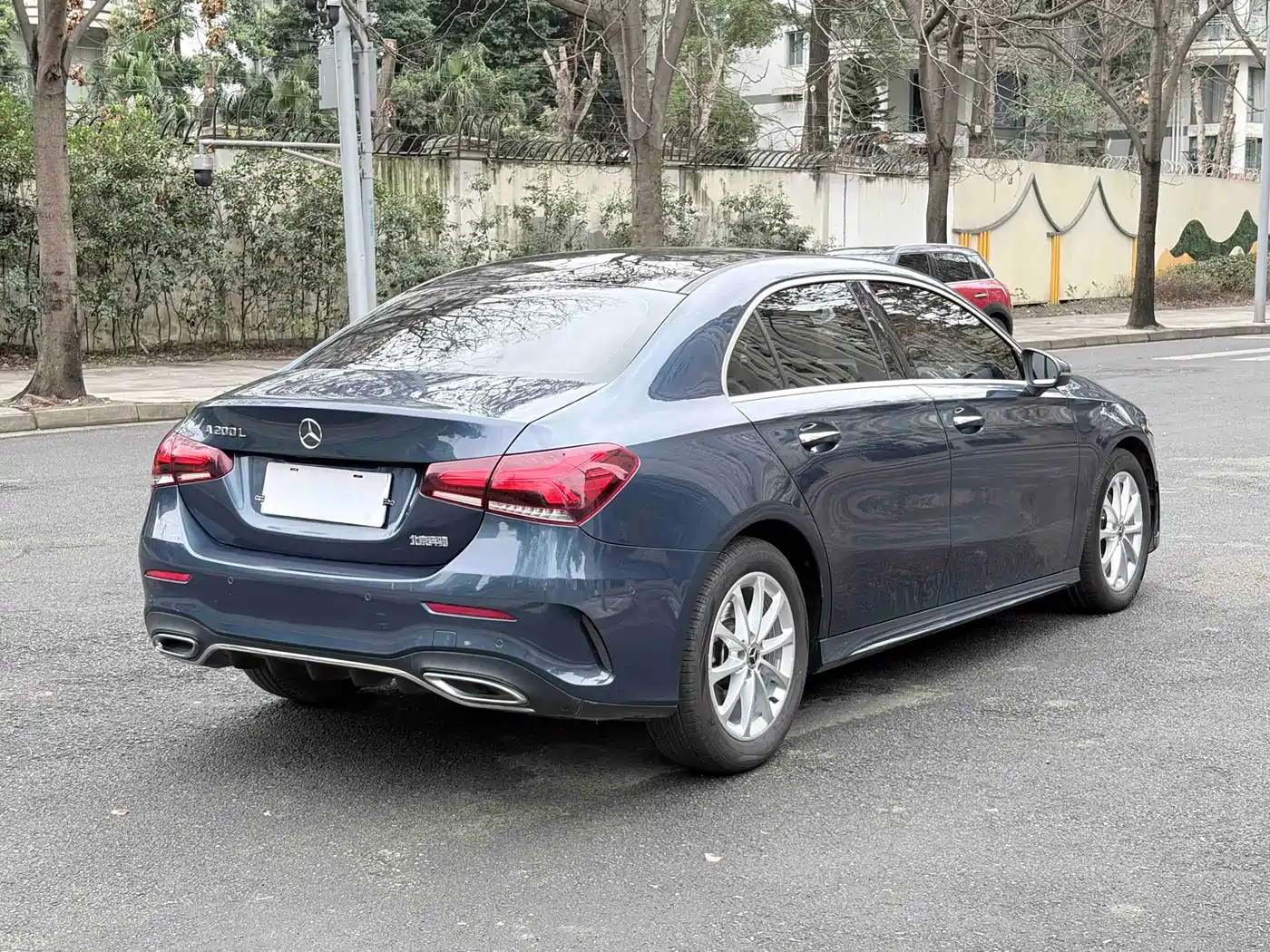 Mercedes-Benz A-Class 2019 A 200 L Sport Sedan фото 16
