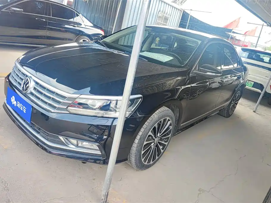 Volkswagen Passat 2017 330TSI DSG Luxury