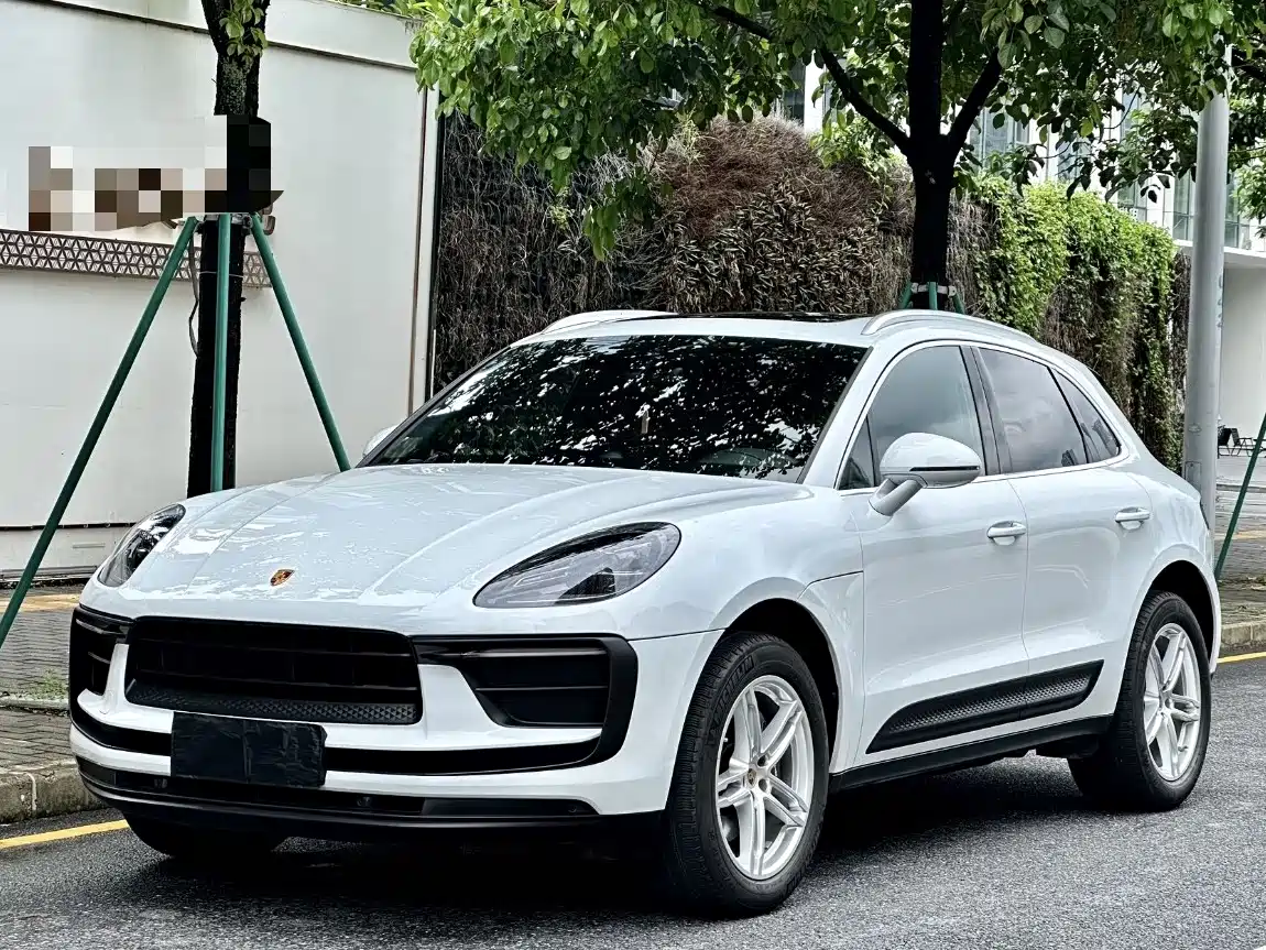 Porsche Macan 2023 Macan 2.0T фото 11