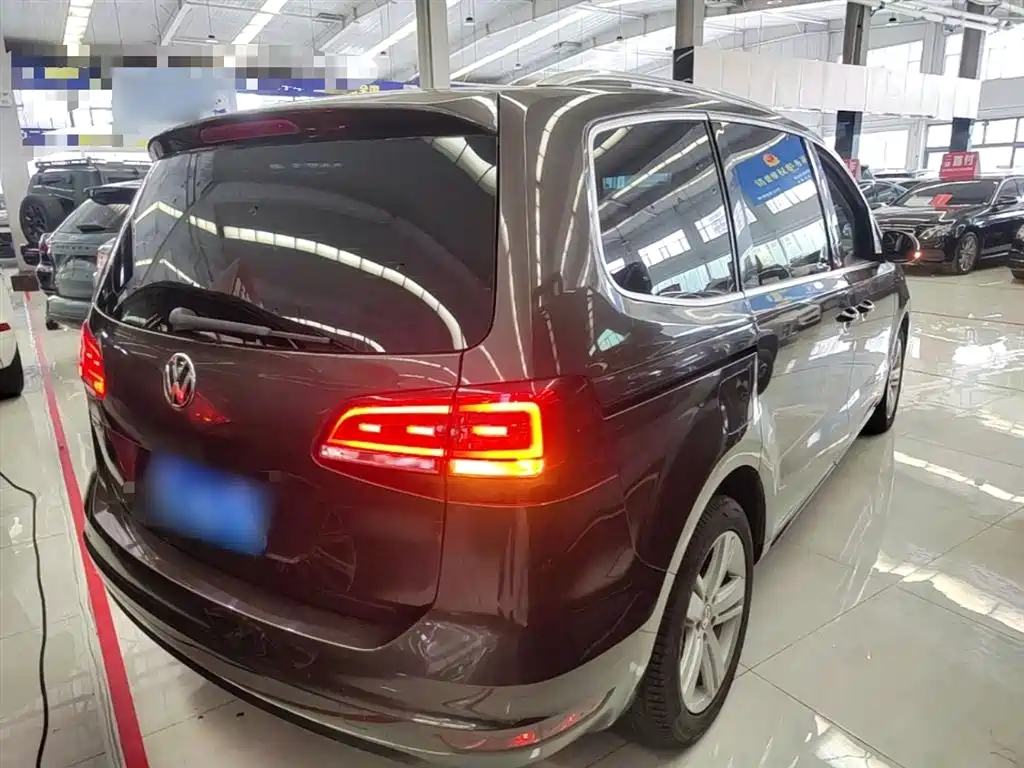Volkswagen Sharan 2016 380TSI Comfort 7-seater фото 7