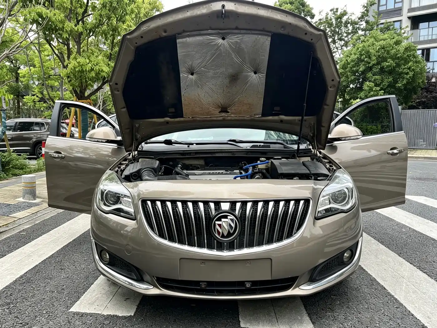 Buick Regal 2015 1.6T Elite Tech Edition фото 9