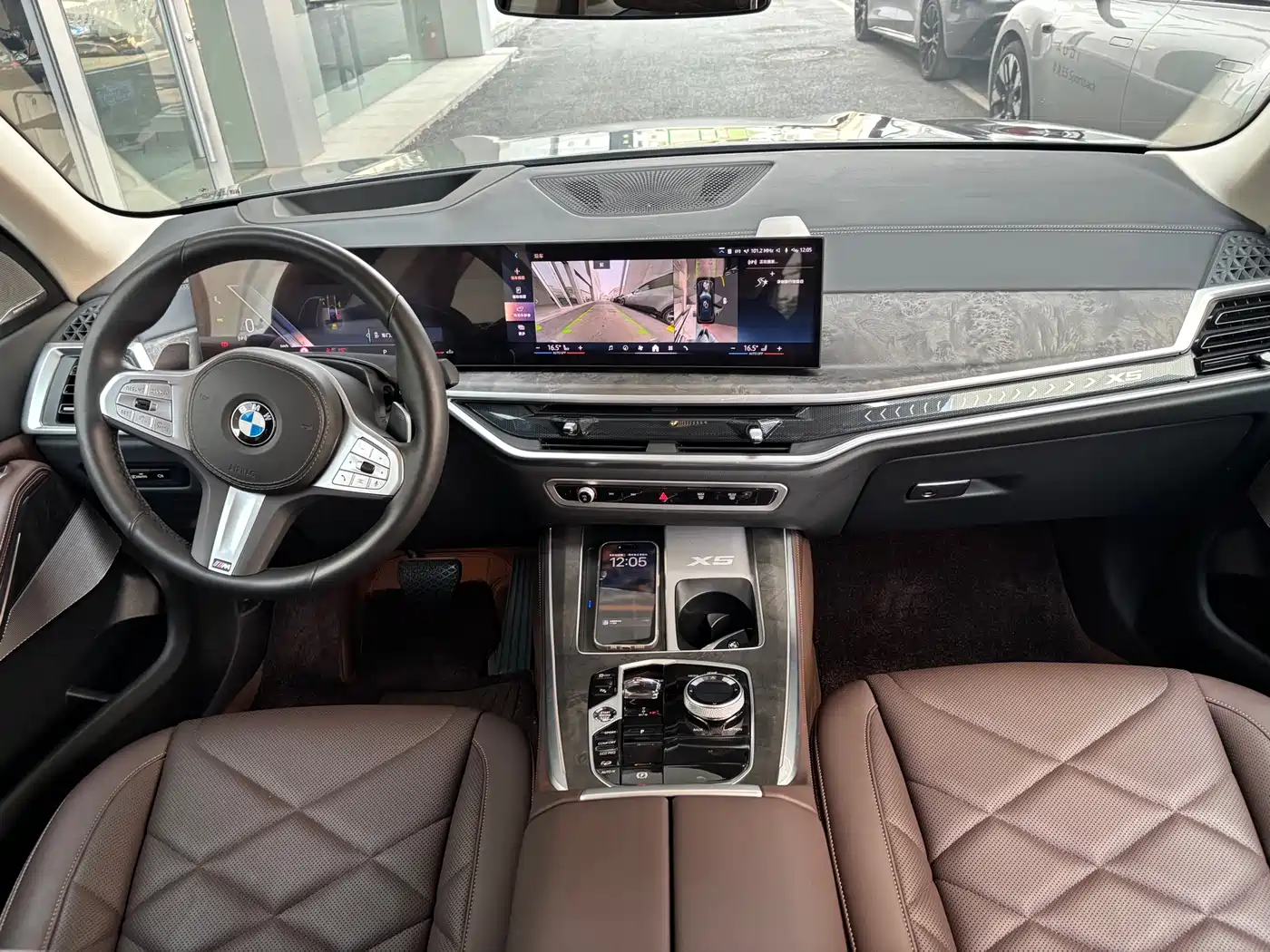 BMW X5 2025 Model xDrive 30Li Exclusive M Sport Blackout Package фото 9