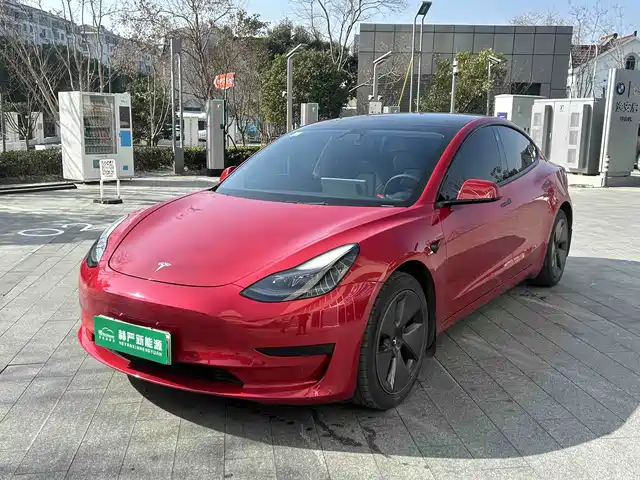 tesla model-3