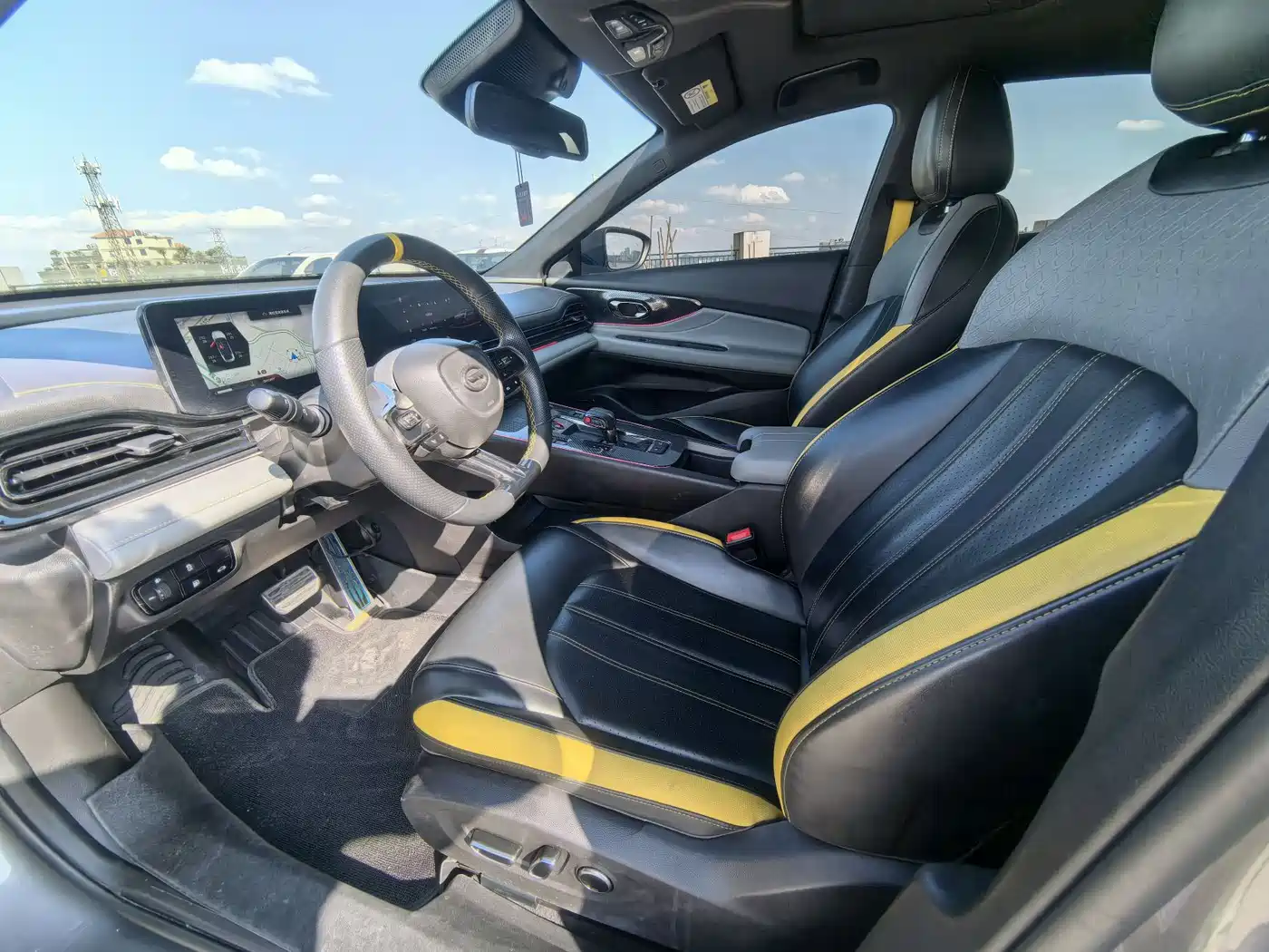 GAC Trumpchi Trumpchi Emkoo 2022 270T DCT J16 R-style Track Edition фото 7