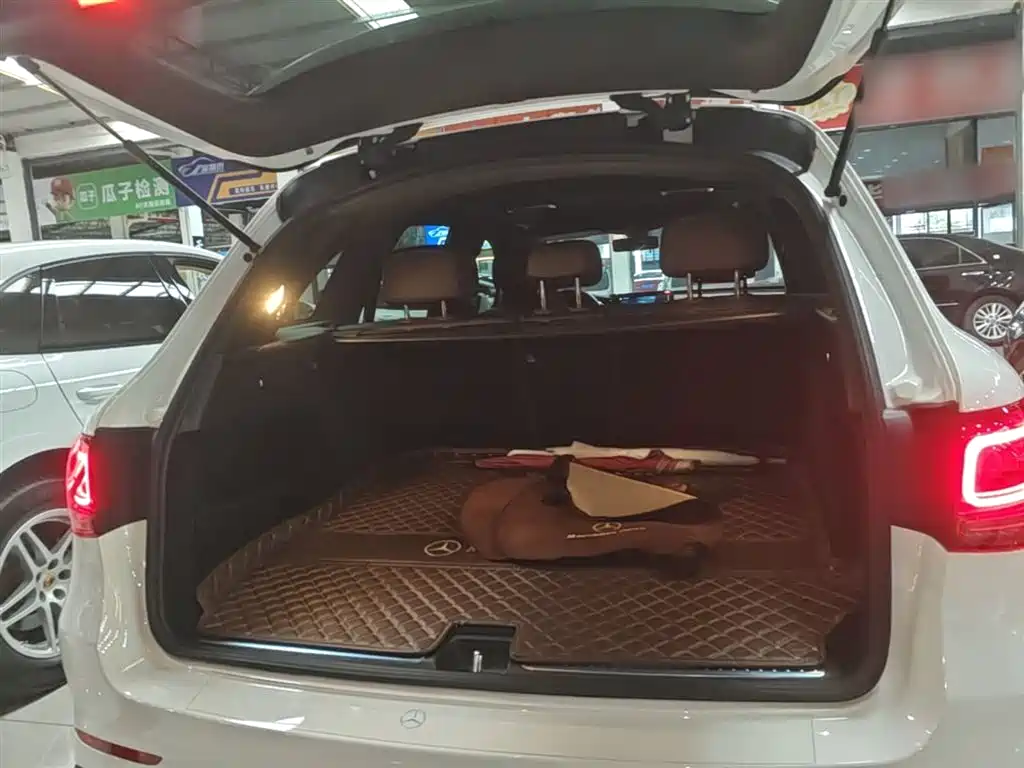 Mercedes-Benz GLC 2020 Facelift GLC 260 L 4MATIC Luxury фото 19