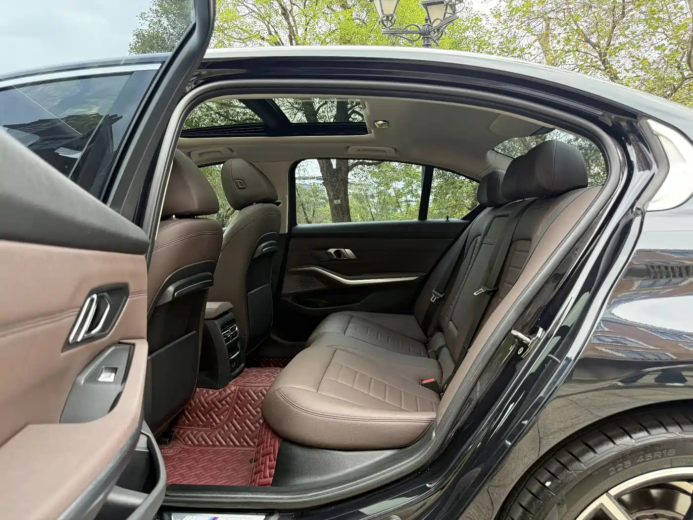 BMW 3 Series 2020 320Li M Sport Package фото 6