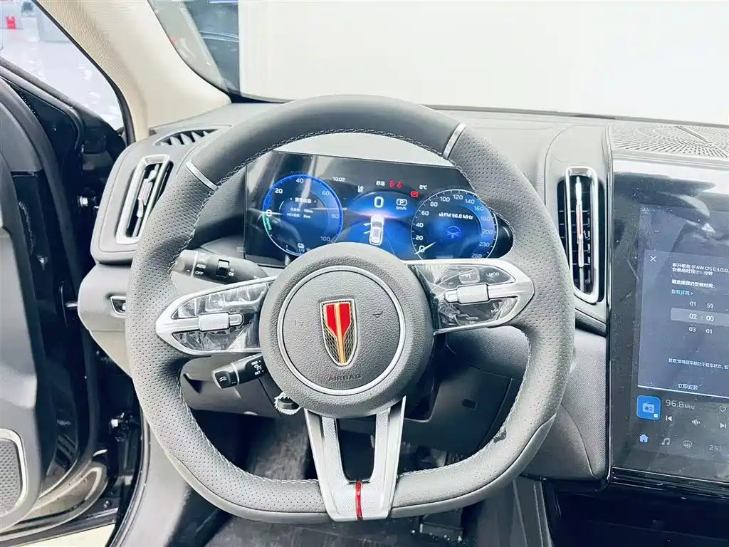 Hongqi HS3 PHEV 2024 PHEV 115km Power Edition фото 12