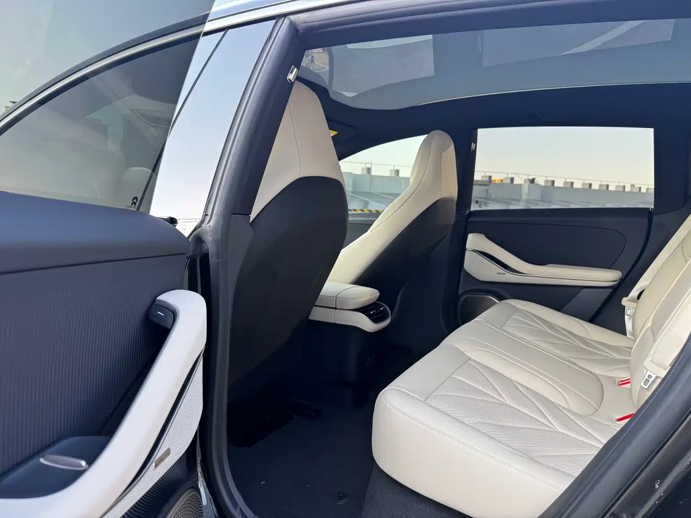 NIO ET5T 2025 75kWh Touring фото 10