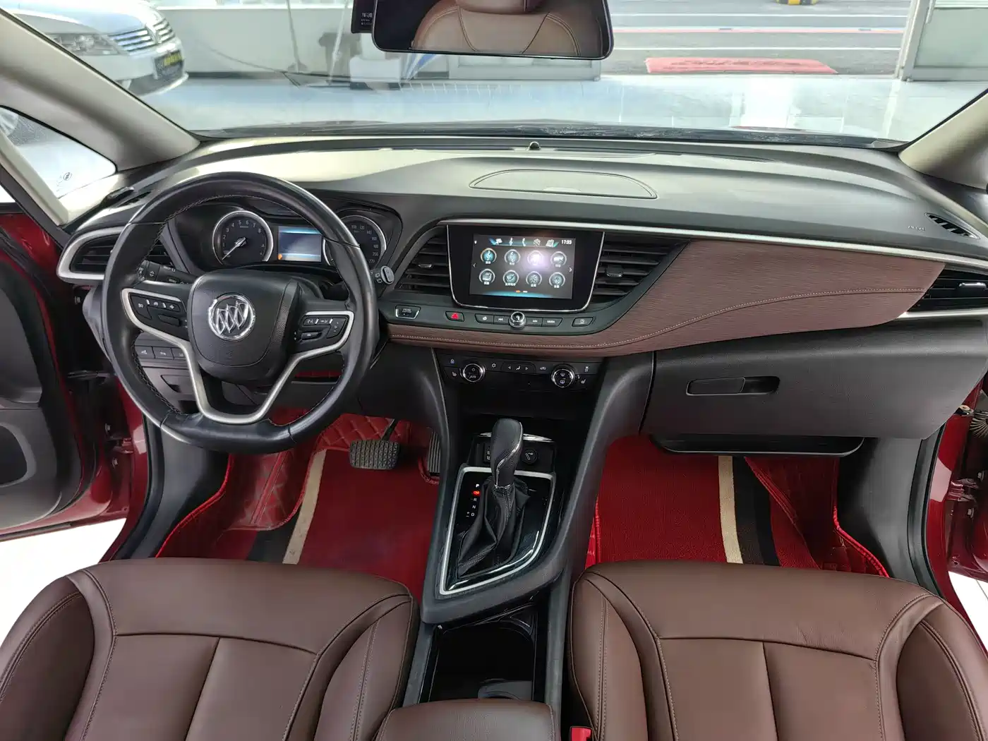 Buick GL6 2018 18T 6-Seater Premium фото 15