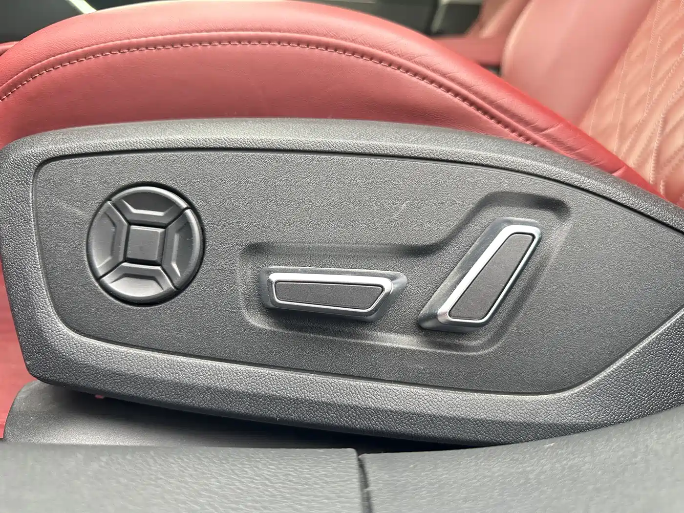 Audi S7 2023 2.9 TFSI quattro фото 12