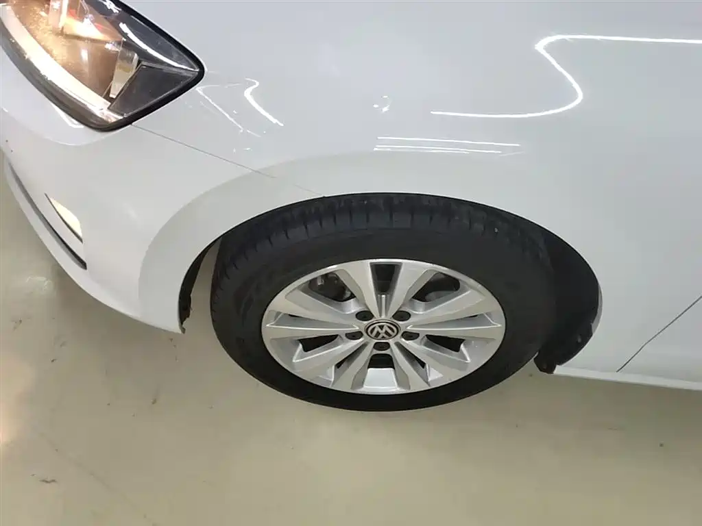 Volkswagen Golf Sportsvan 2018 230TSI Automatic Progressive фото 23