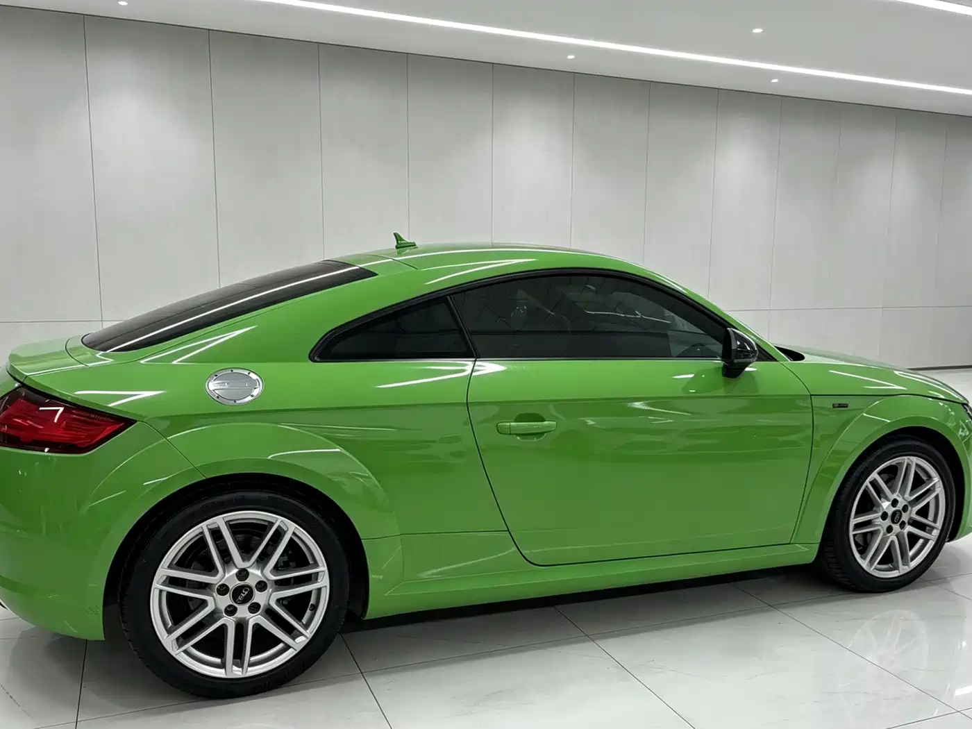 Audi TT 2015 TT Coupe 45 TFSI фото 10